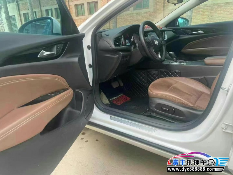 19年别克君威轿车抵押车出售