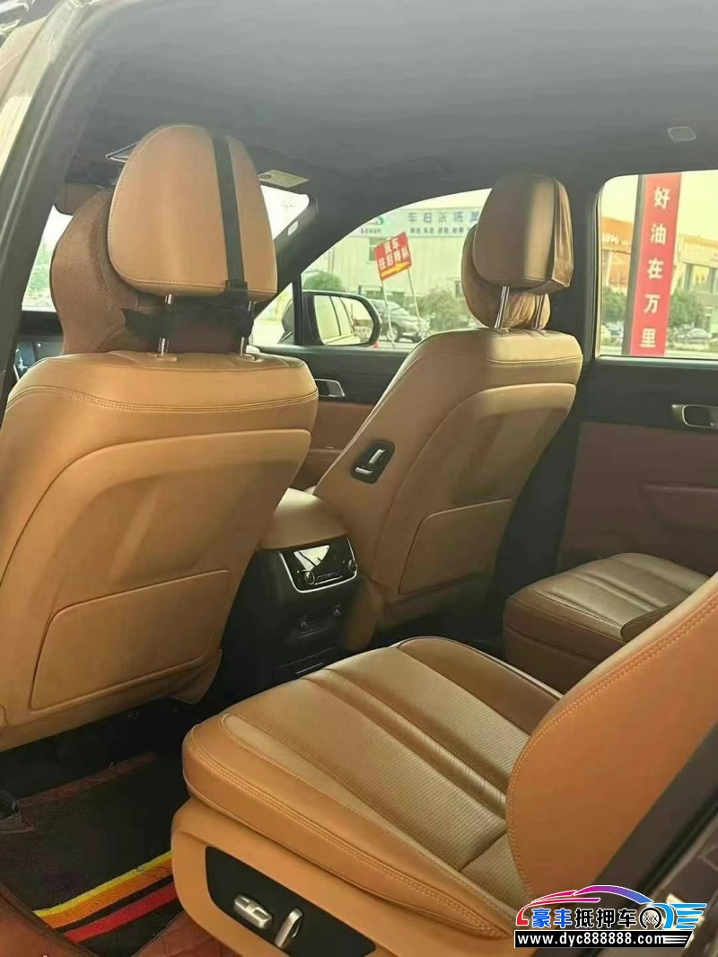 21年理想ONE轿车抵押车出售