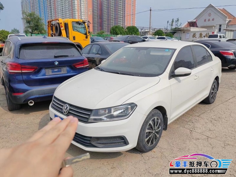 17年大众桑塔纳轿车抵押车出售