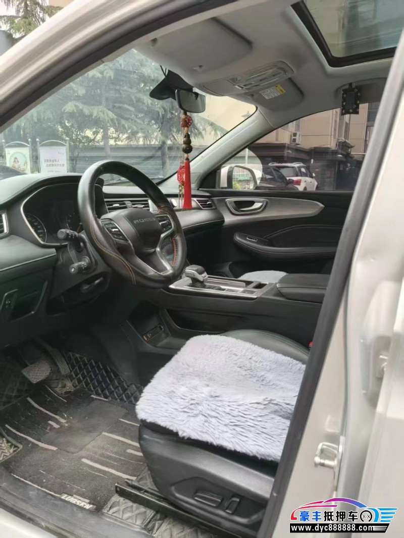 20年荣威RX5轿车抵押车出售