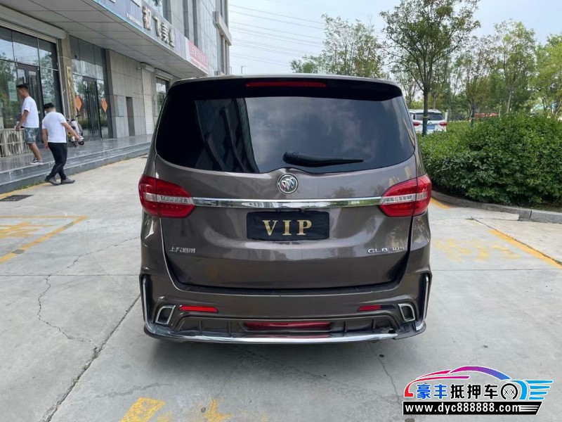 18年别克GL8轿车抵押车出售