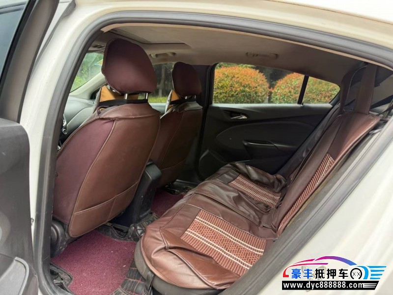 17年雪佛兰科鲁兹轿车抵押车出售