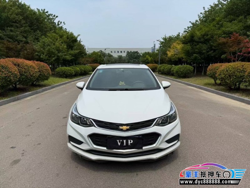 抵押车出售17年雪佛兰科鲁兹轿车