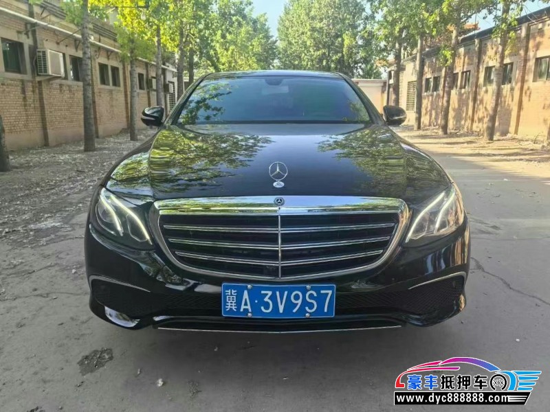 19年奔驰E轿车抵押车出售