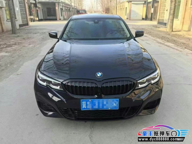 21年宝马3系轿车抵押车出售