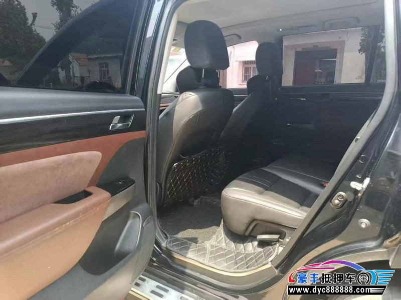 18年传祺GS8轿车抵押车出售