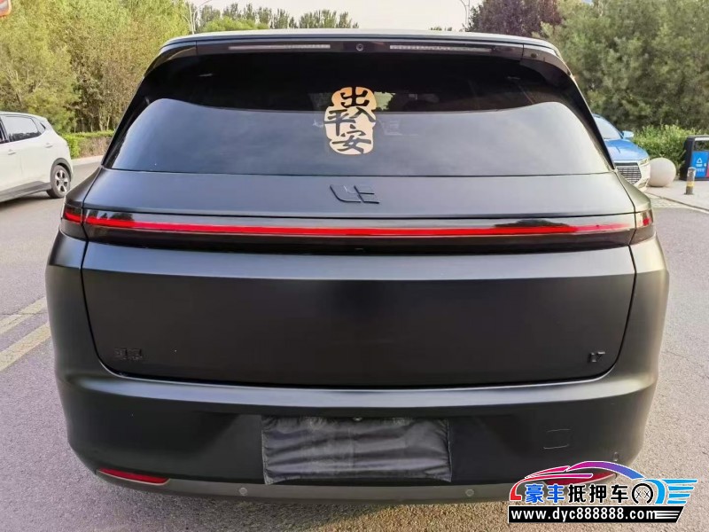 23年理想L7轿车抵押车出售