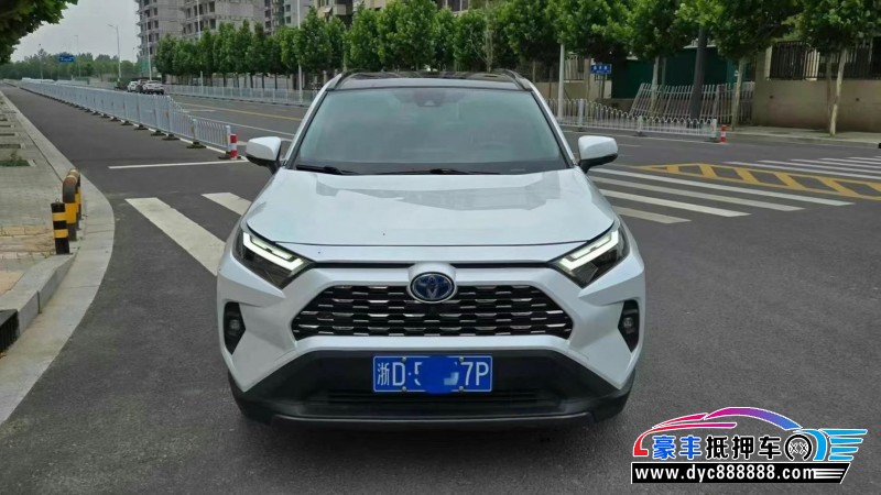 23年丰田RAV4轿车抵押车出售