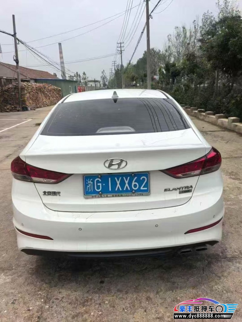 19年现代领动轿车抵押车出售