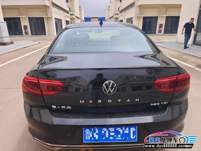 22年大众迈腾轿车抵押车出售