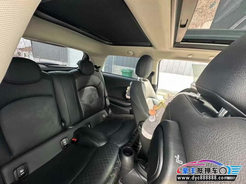 22年宝马MINI轿车抵押车出售