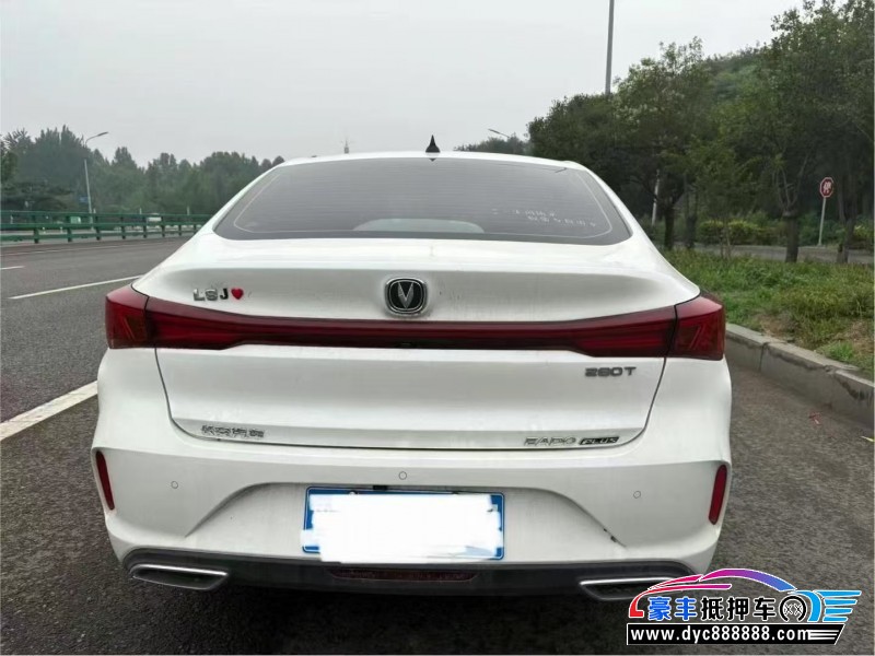 24年长安逸动轿车抵押车出售