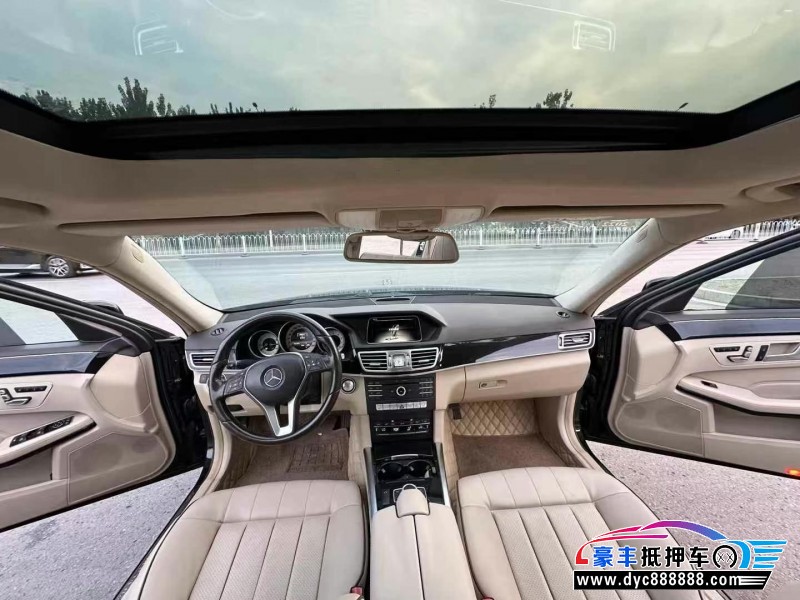 16年奔驰E轿车抵押车出售