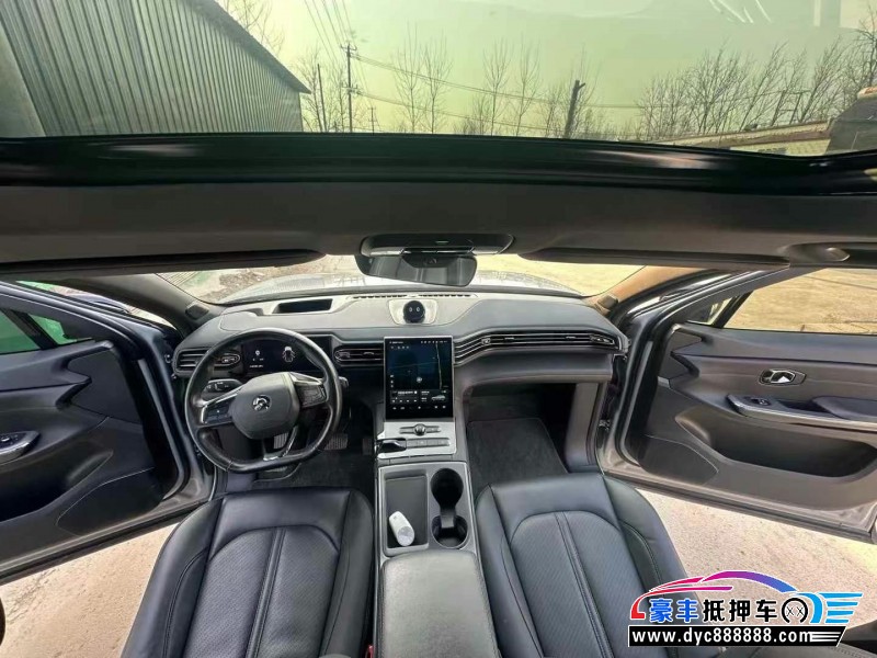 22年蔚来ES6轿车抵押车出售