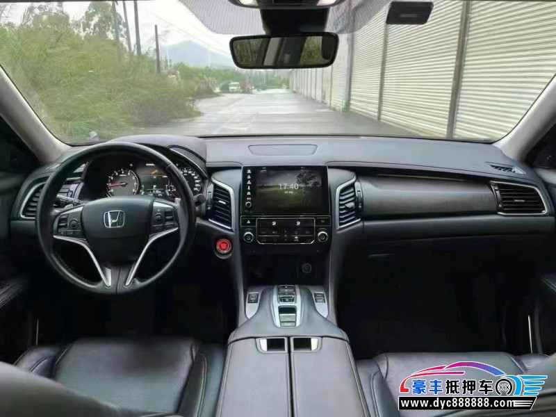 21年本田冠道轿车抵押车出售