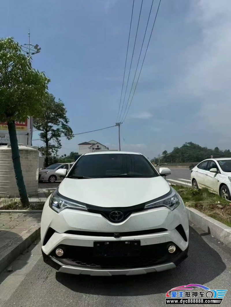19年丰田C-HR轿车抵押车出售