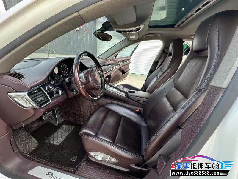 15年保时捷帕纳梅拉轿车抵押车出售