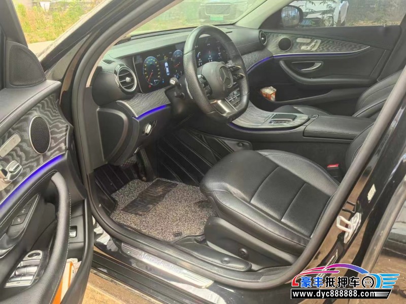 22年奔驰E轿车抵押车出售