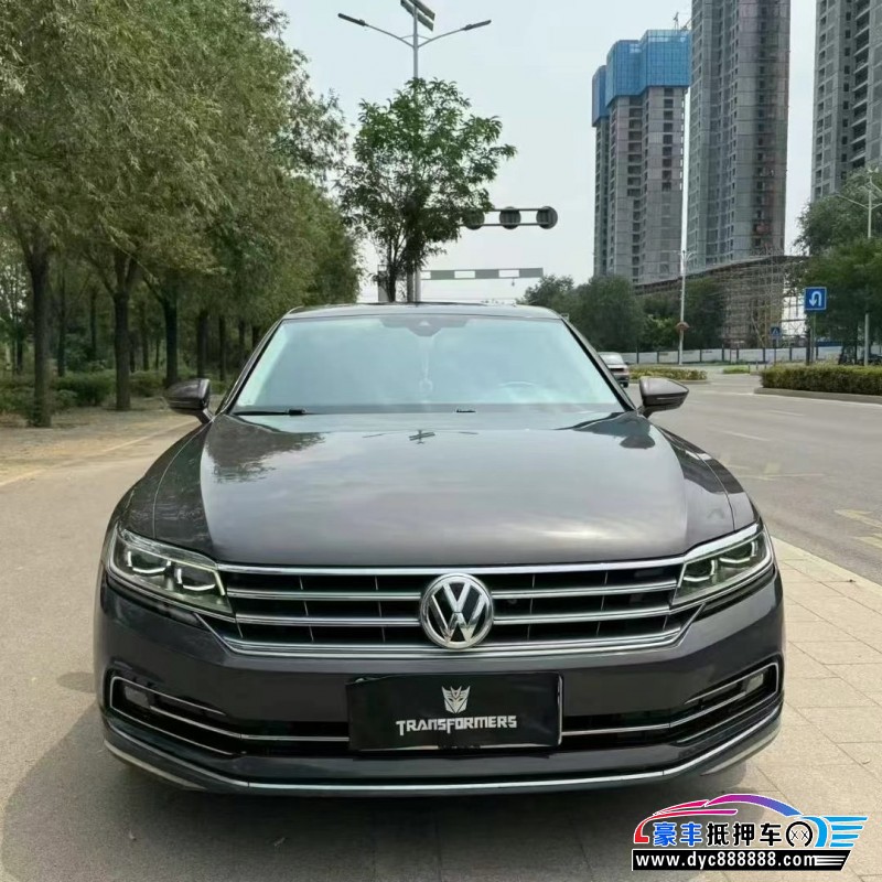 17年大众辉昂轿车抵押车出售