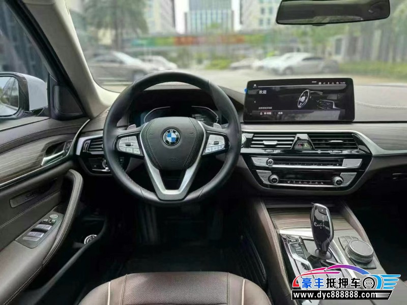 23年宝马5系轿车抵押车出售