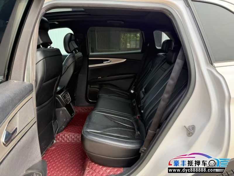 18年林肯MKX轿车抵押车出售