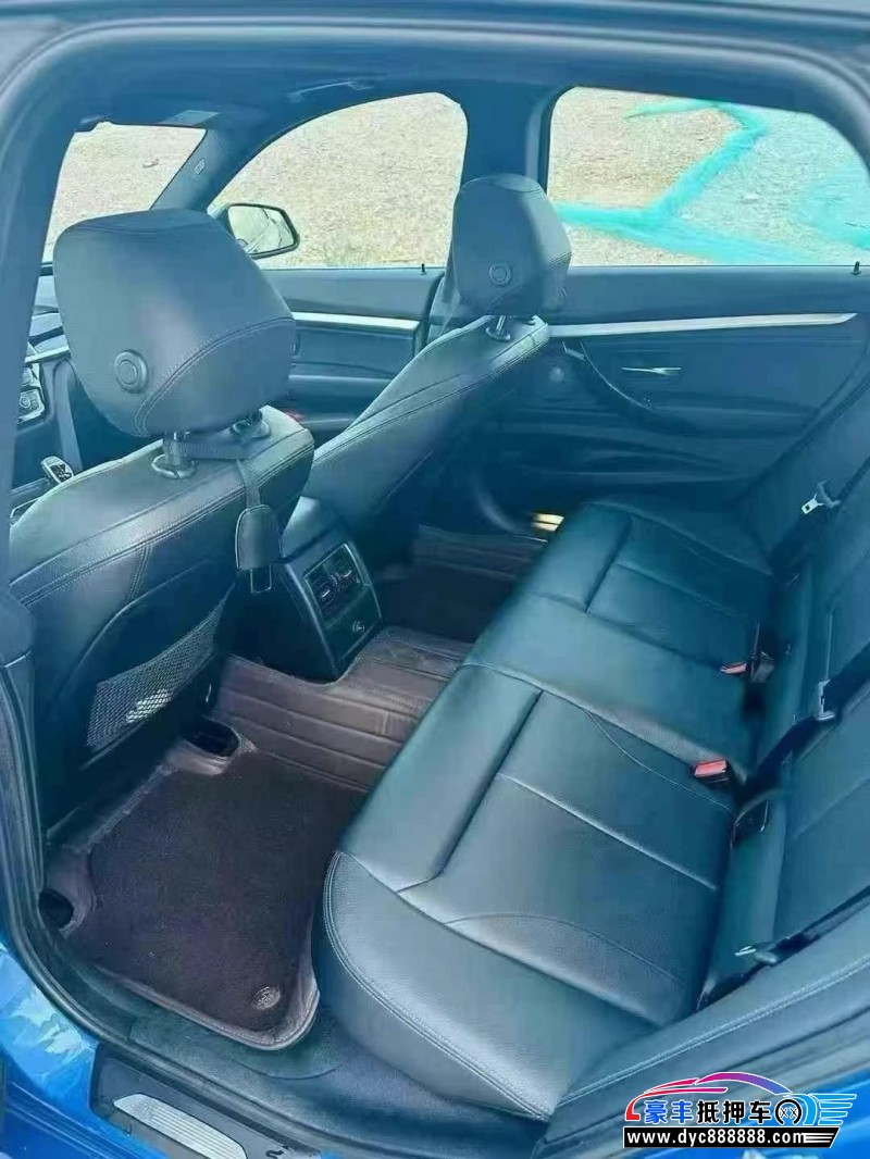 20年宝马3系轿车抵押车出售