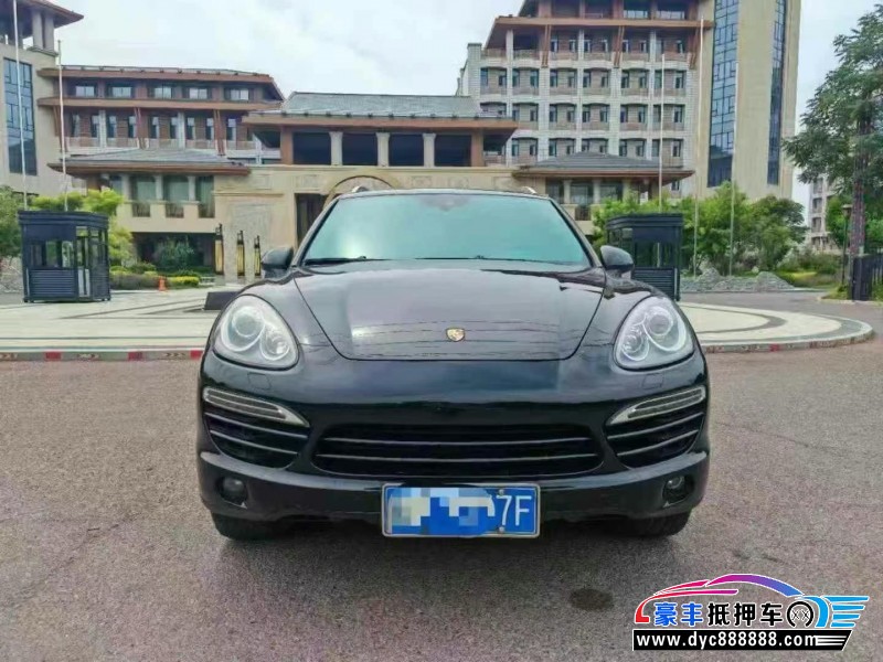 14年保时捷卡宴轿车抵押车出售