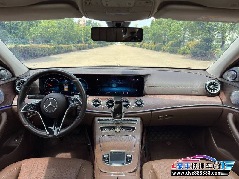 21年奔驰E轿车抵押车出售