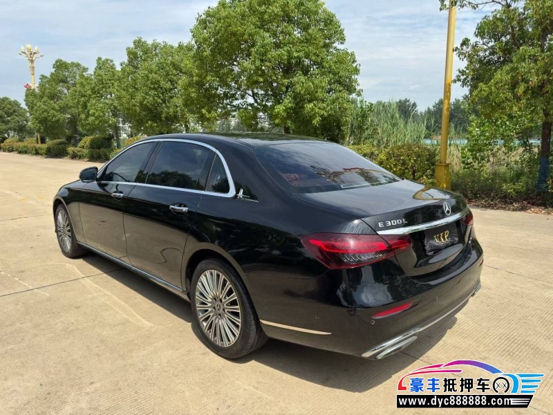 21年奔驰E轿车抵押车出售