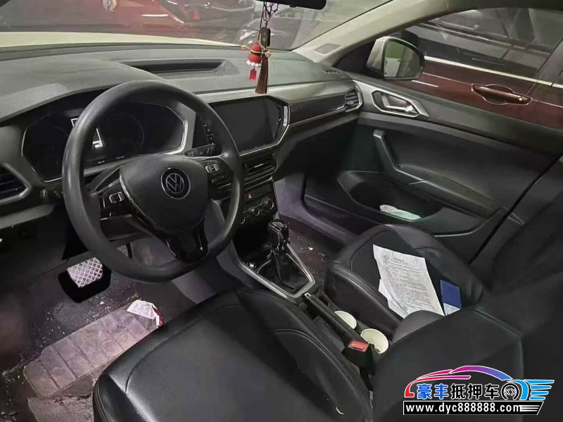 21年大众途凯轿车抵押车出售