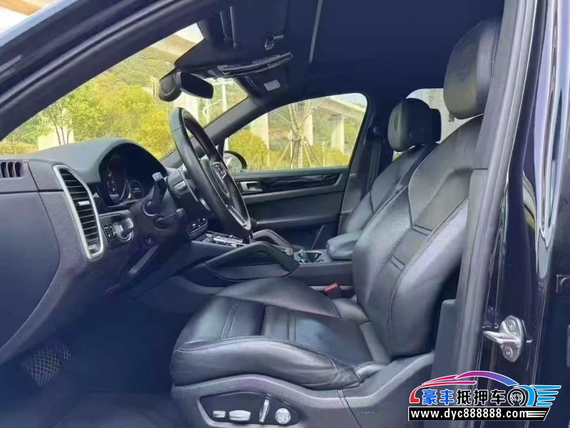 19年保时捷卡宴轿车抵押车出售