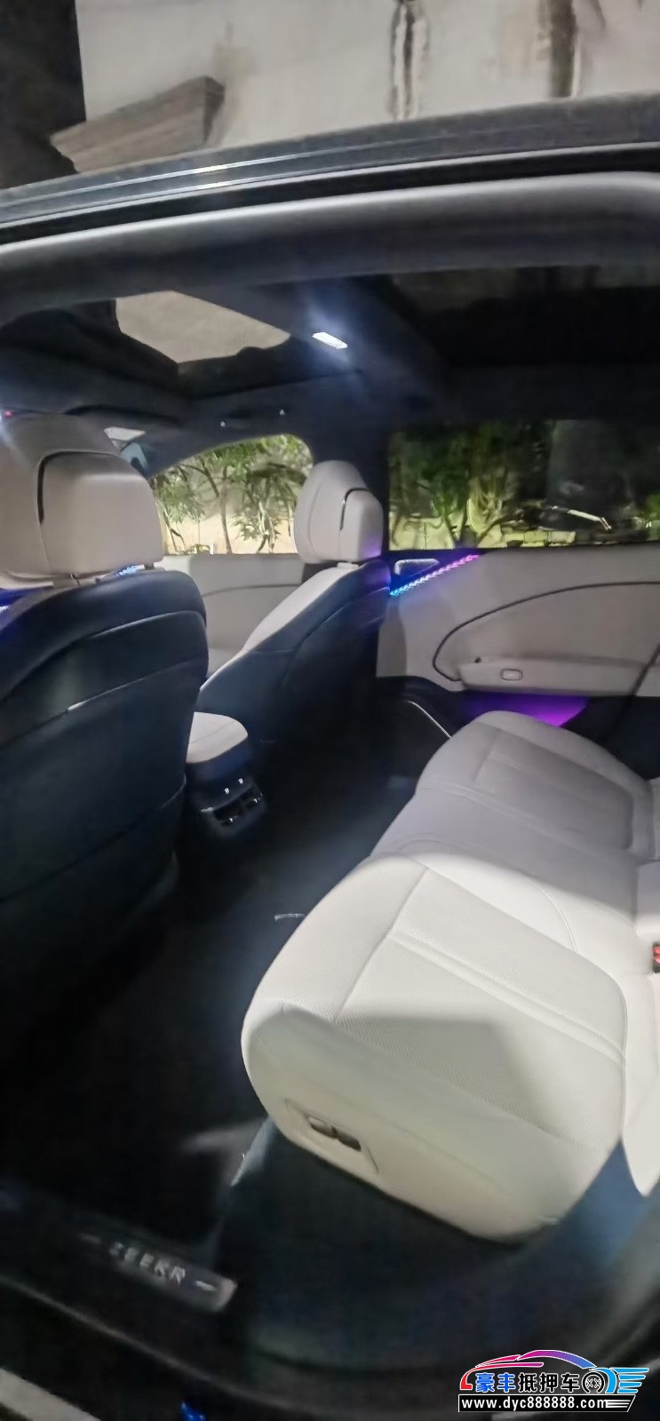 24年极氪007轿车抵押车出售