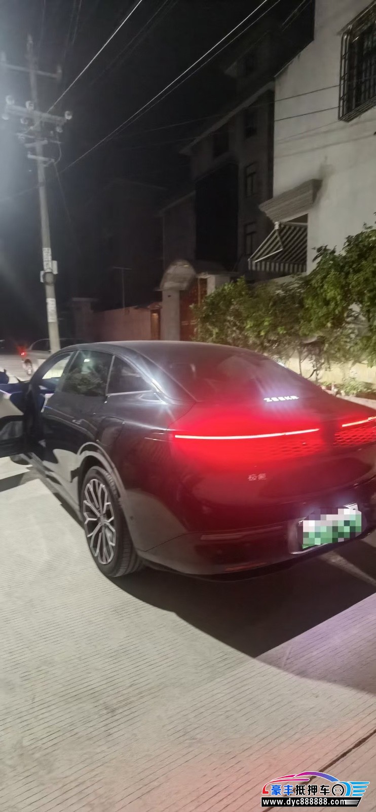 24年极氪007轿车抵押车出售