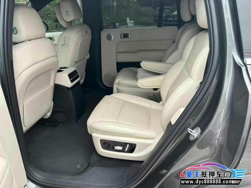 22年理想L9轿车抵押车出售