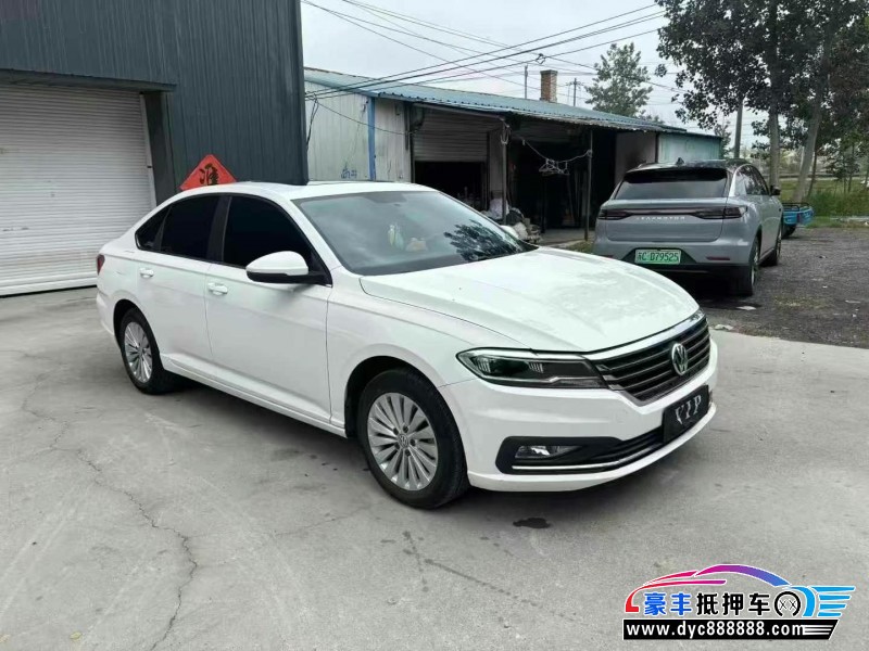 18年大众朗逸轿车抵押车出售