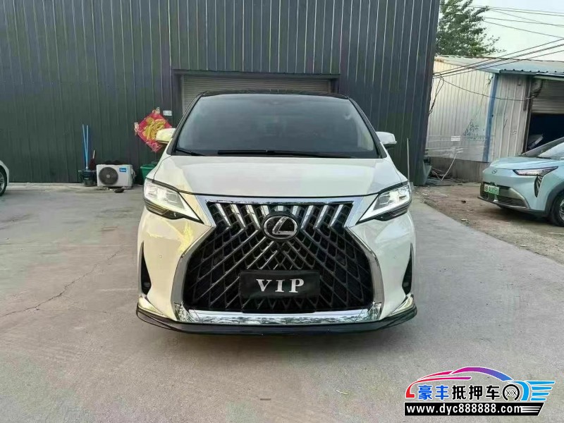 抵押车出售23年丰田埃尔法轿车