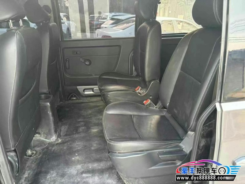 23年金杯海狮轿车抵押车出售