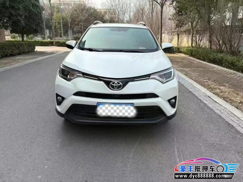 17年丰田RAV4轿车抵押车出售
