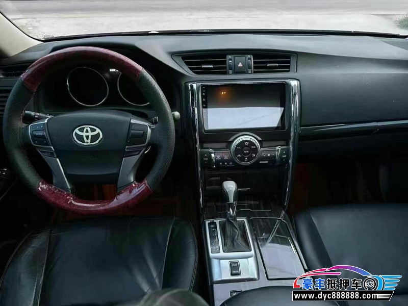 12年丰田锐志轿车抵押车出售