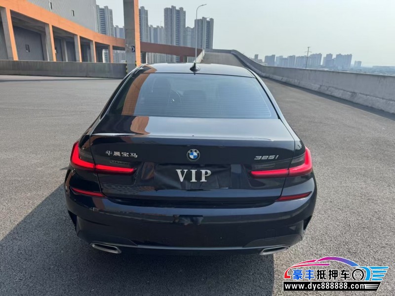 22年宝马3系轿车抵押车出售