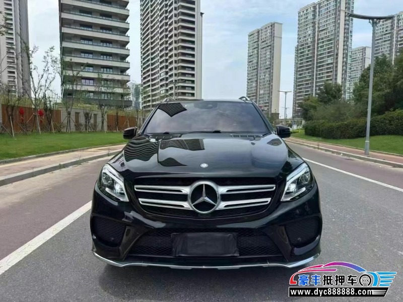 17年奔驰GLE轿车抵押车出售