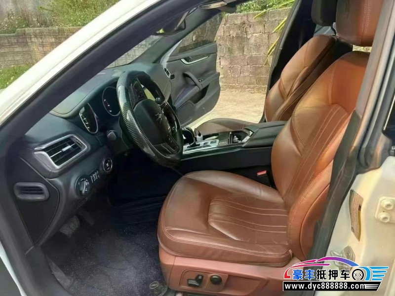 19年玛莎拉蒂Ghibli轿车抵押车出售