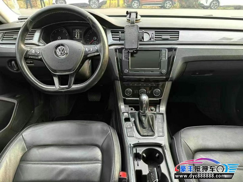 18年大众帕萨特轿车抵押车出售