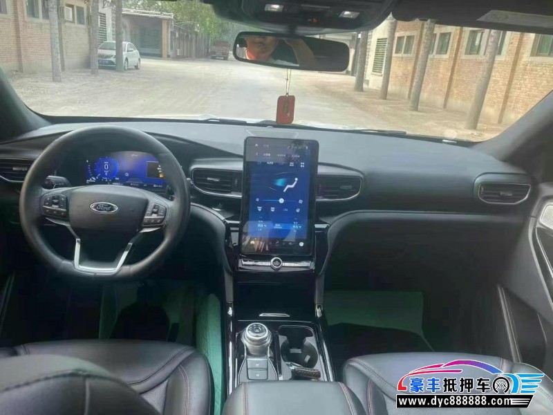 21年福特探险者轿车抵押车出售