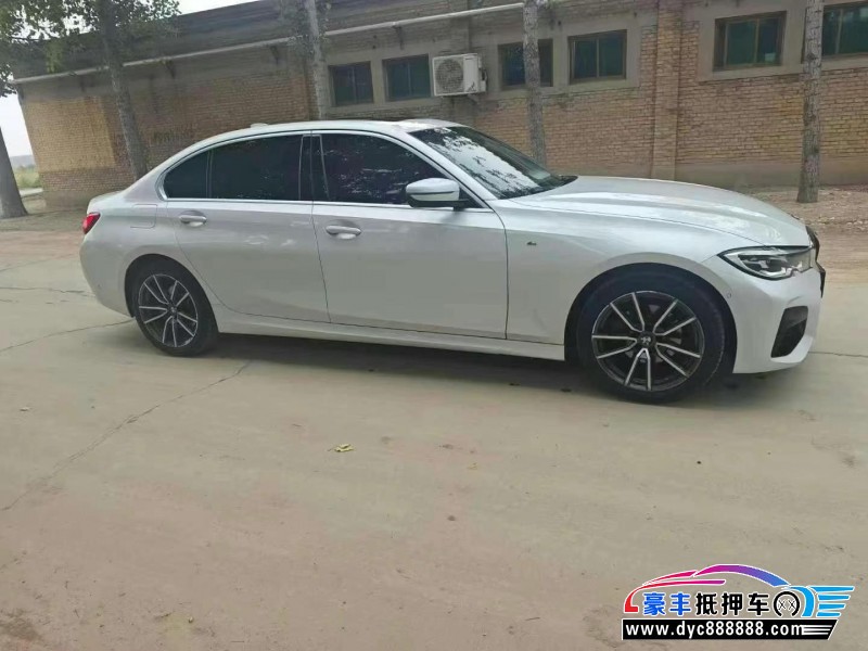 20年宝马3系轿车抵押车出售