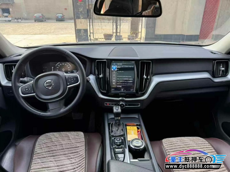 19年沃尔沃XC60轿车抵押车出售
