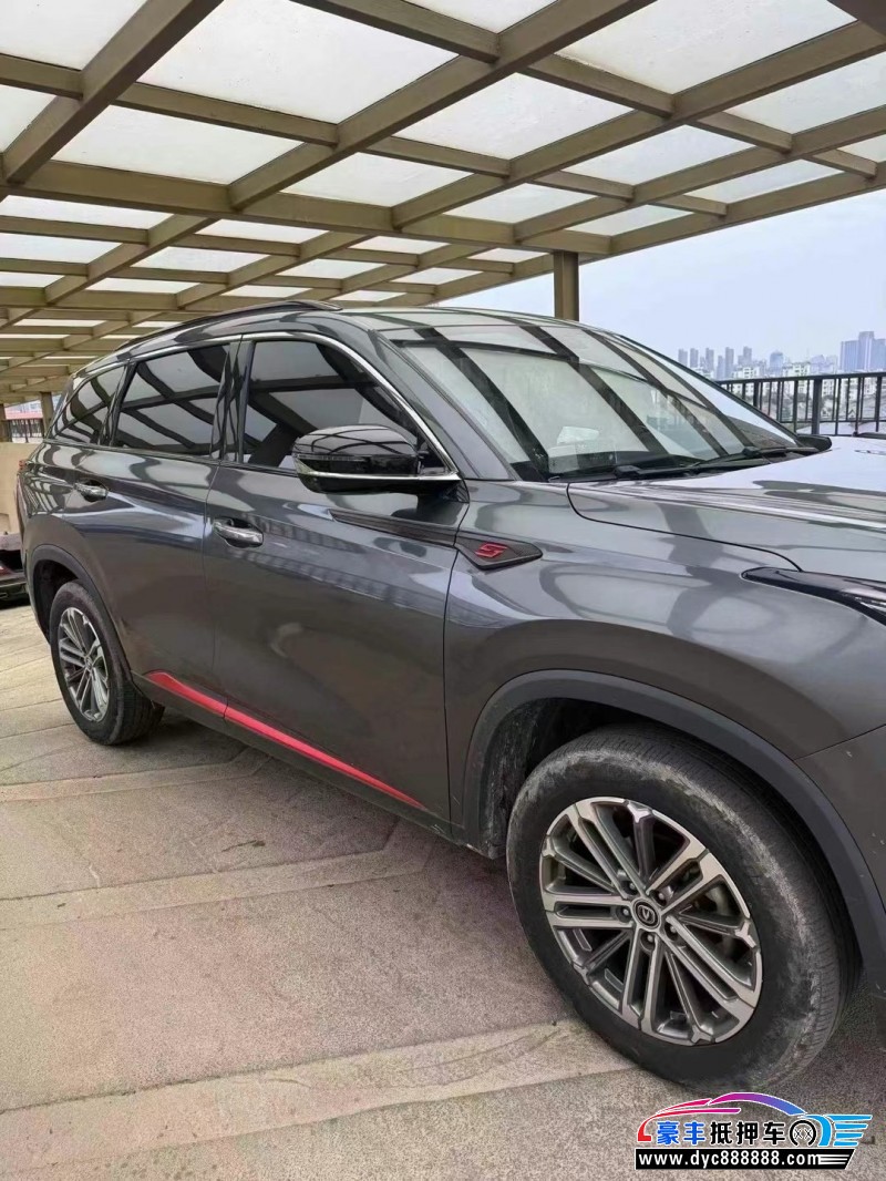 21年长安CS75轿车抵押车出售