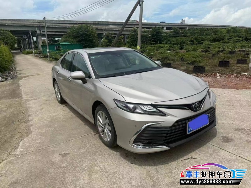 21年丰田凯美瑞轿车抵押车出售