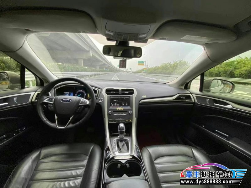 15年福特蒙迪欧轿车抵押车出售