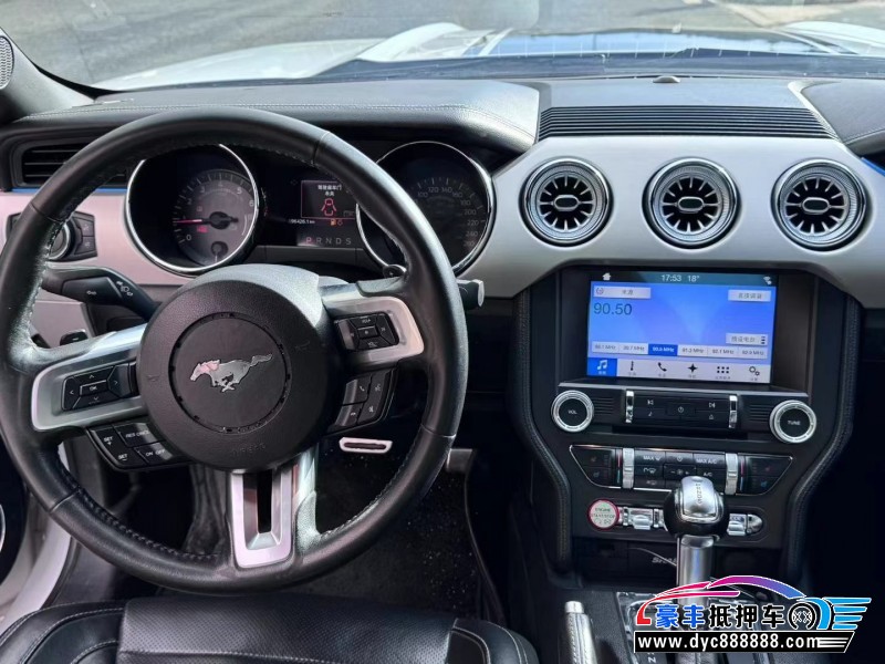 18年福特野马轿车抵押车出售